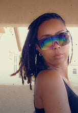 Load image into Gallery viewer, Venus Sunglasses
